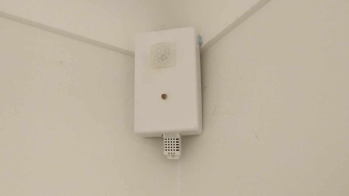 Installed room sensor